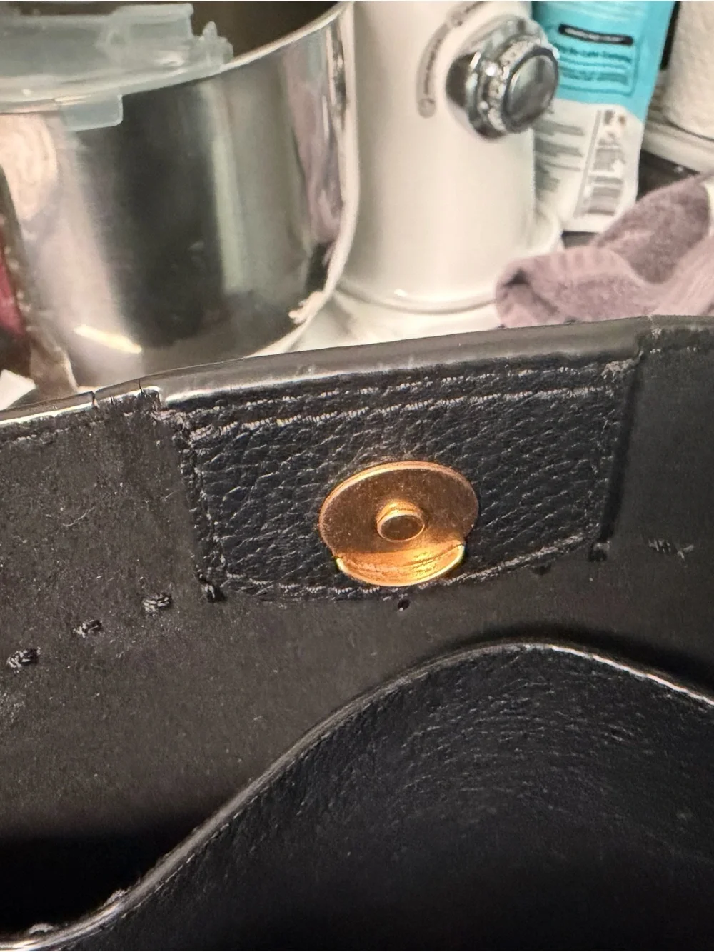 Tory Burch Black Pebbled Leather bucket bag